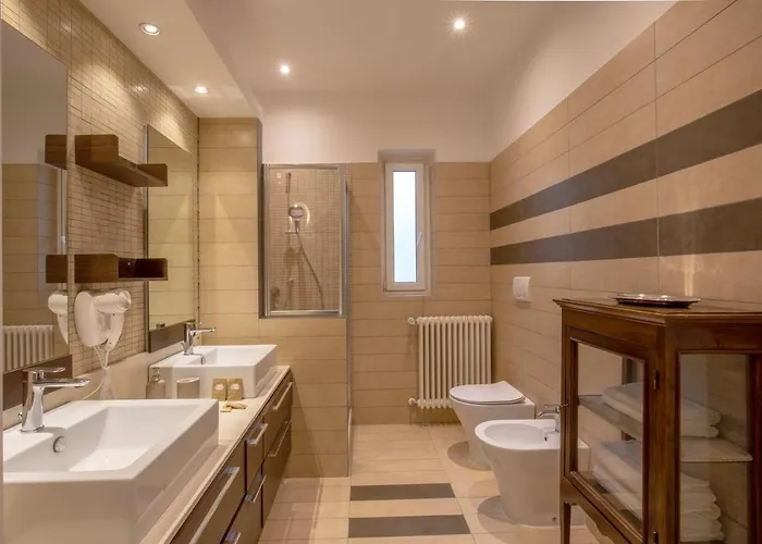 94 Luxury 4* Rome