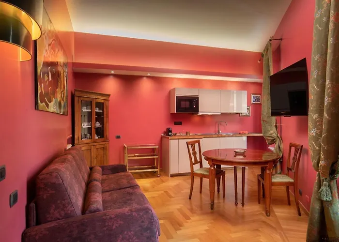 94 Luxury 4* Rome